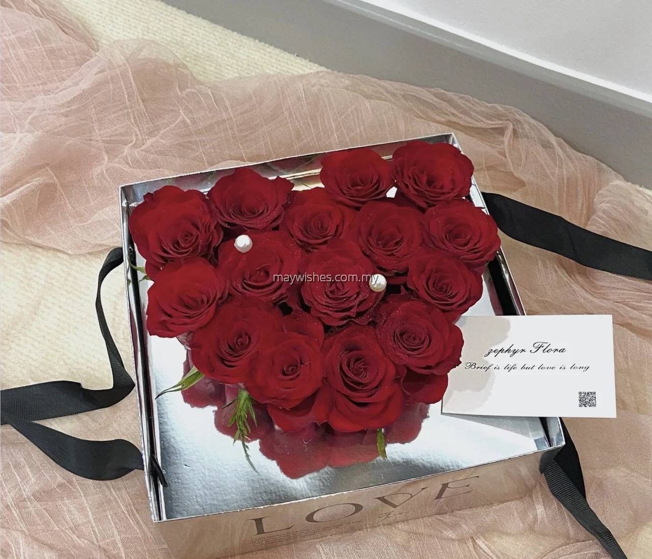 Red Rose Love Box