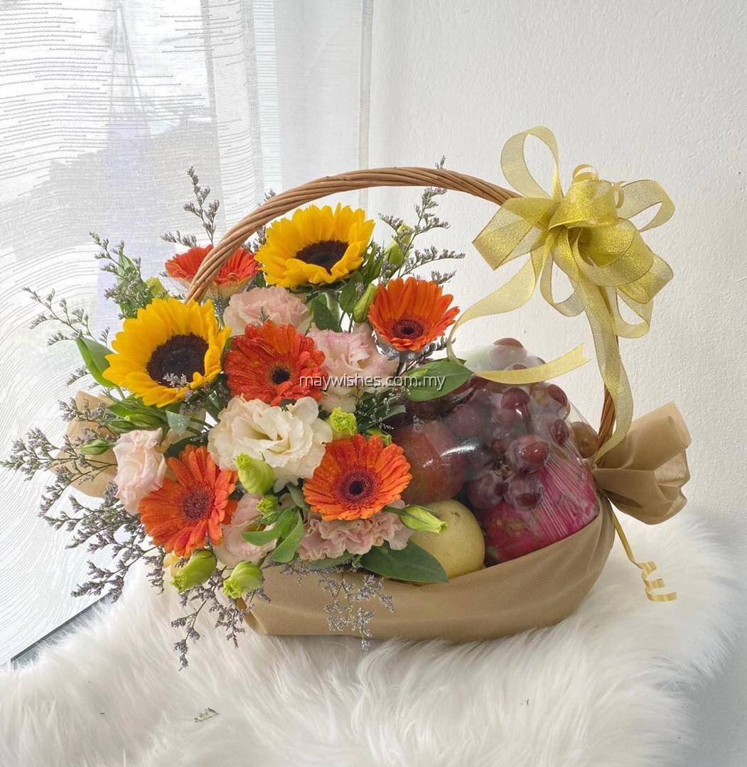 Fruit and Flower Basket 08