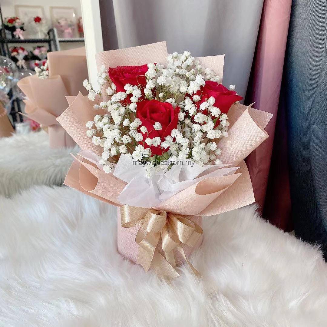 3 Roses Valentine s Day Bouquet